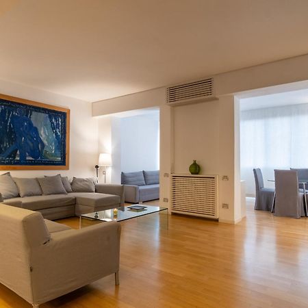 Attic With Terrace And Jacuzzi - Luxury Apartment Rome Luaran gambar